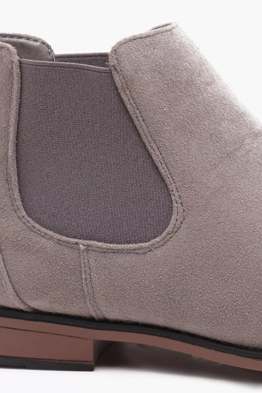 Light grey best sale mens chelsea boots